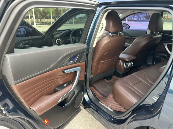 Wey VV7 2019, 62200 км, за 83100 CNY - фото 14