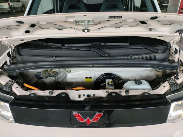 Wuling Hongguang MINIEV 2021, 30700 км, за 14400 CNY - фото 29