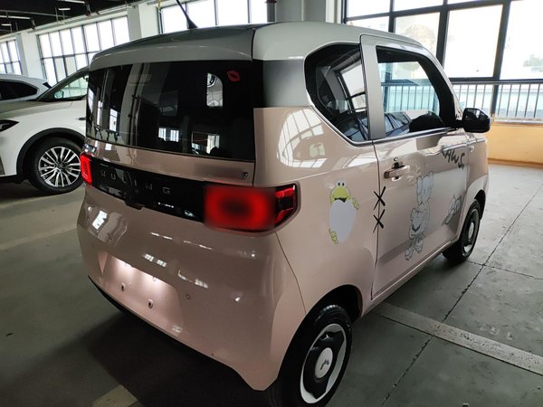 Wuling Hongguang MINIEV 2021, 30700 км, за 14400 CNY - фото 7