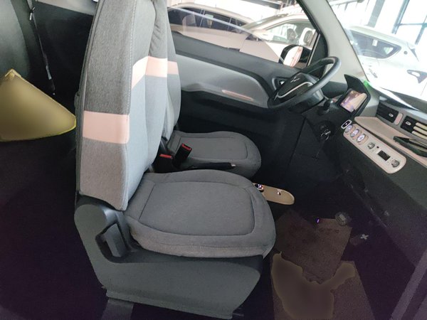 Wuling Hongguang MINIEV 2021, 30700 км, за 14400 CNY - фото 24