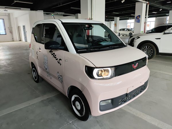 Wuling Hongguang MINIEV 2021, 30700 км, за 14400 CNY