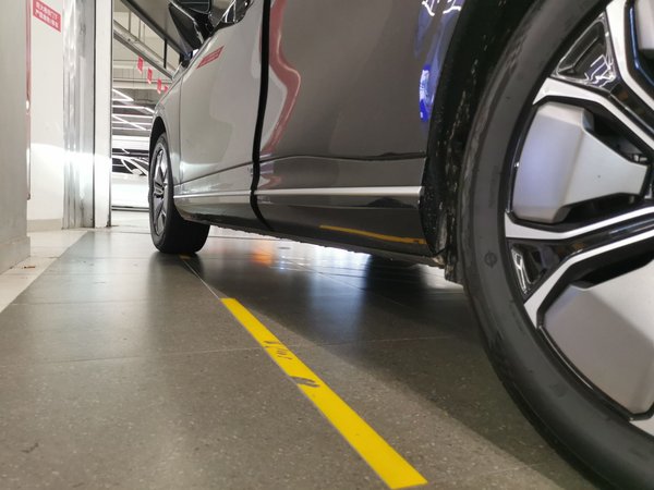 Xpeng (Xiaopeng) G9 2023, 15300 км, за 162500 CNY - фото 30