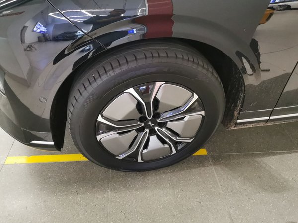 Xpeng (Xiaopeng) G9 2023, 15300 км, за 162500 CNY - фото 9