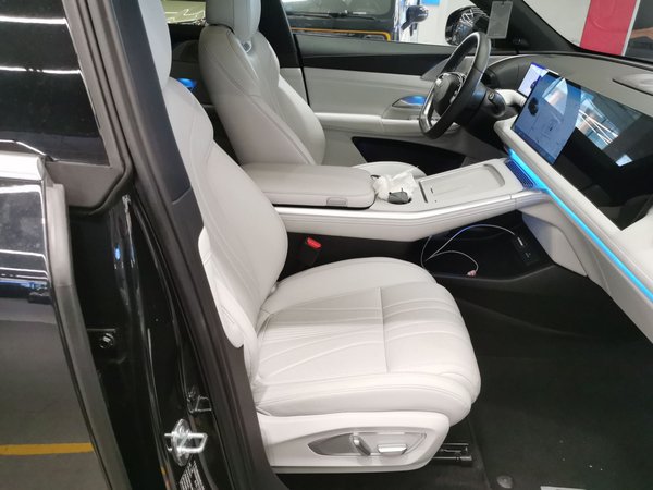 Xpeng (Xiaopeng) G9 2023, 15300 км, за 162500 CNY - фото 24