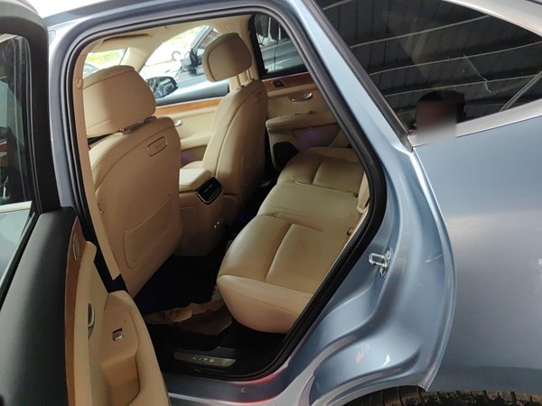 Hongmeng Zhixing Wenjie M5 2023, 27200 км, за 149900 CNY - фото 21