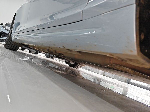 Автомобиль Nezha Nezha S 2022 Версия с увеличенным радиусом действия 1160 км заднеприводная малолитражная версия, 2022 года