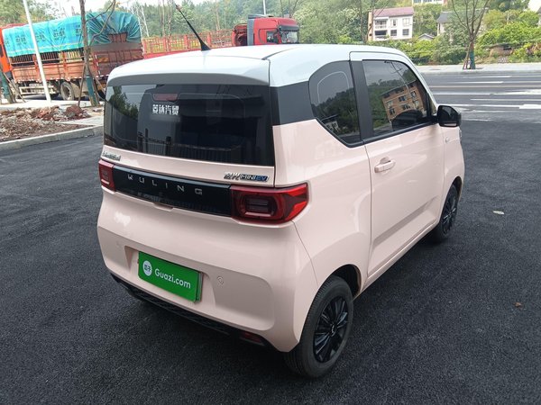 Wuling Hongguang MINIEV 2021, 22800 км, за 21700 CNY