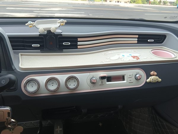 Wuling Hongguang MINIEV 2021, 22800 км, за 21700 CNY - фото 14