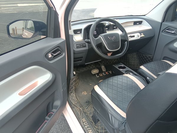 Wuling Hongguang MINIEV 2021, 22800 км, за 21700 CNY - фото 10