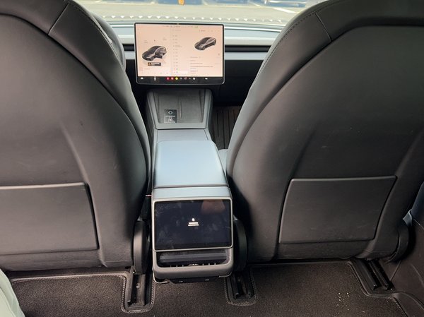 Tesla Model 3 2023, 54500 км, за 162800 CNY - фото 22