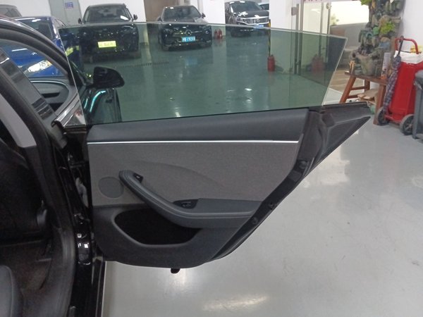 Tesla Model 3 2023, 54500 км, за 162800 CNY - фото 26