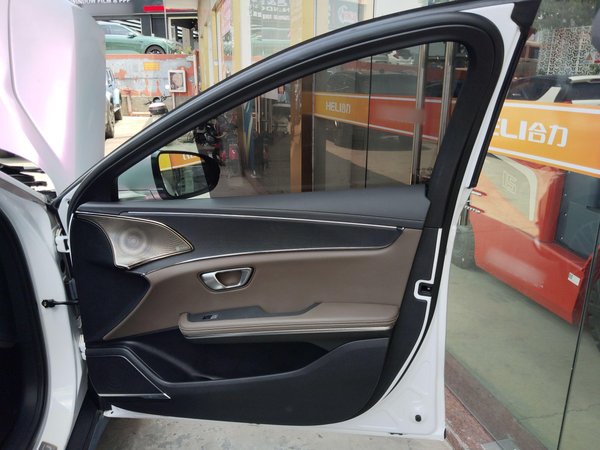 BYD Han 2020, 52100 км, за 90000 CNY - фото 25