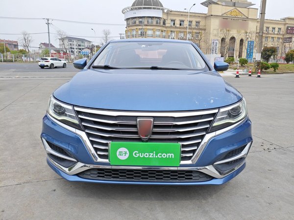 Roewe i6 New Energy 2017 45-тонный гибридный подключаемый Smart Edition, 2017 года