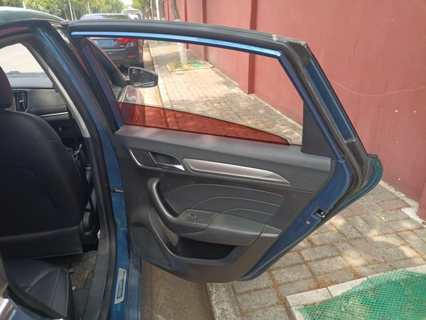 Roewe i6 2017, 84900 км, за 30400 CNY - фото 26