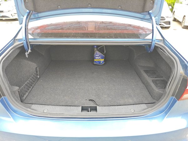 Roewe i6 2017, 84900 км, за 30400 CNY - фото 23