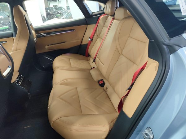 Zeekr 001 2023, 22700 км, за 158200 CNY - фото 21