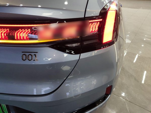 Zeekr 001 2023, 22700 км, за 158200 CNY - фото 8