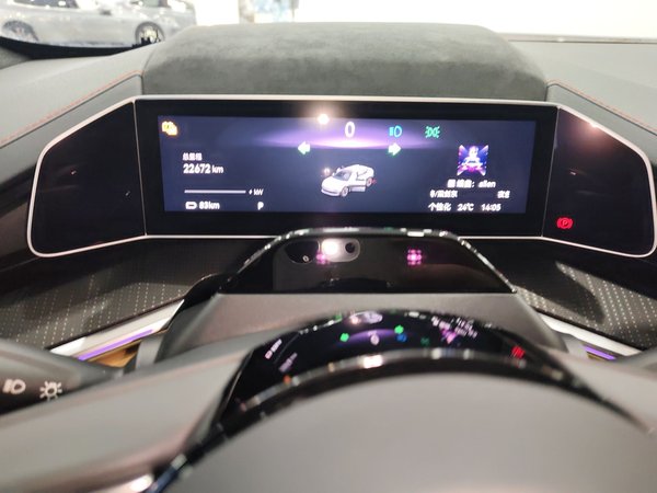 Zeekr 001 2023, 22700 км, за 158200 CNY - фото 16