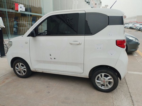 Wuling Hongguang MINIEV 2021, 520000 км, за 16000 CNY