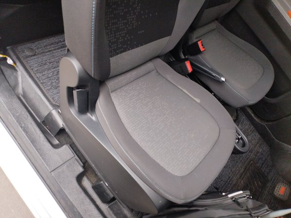 Wuling Hongguang MINIEV 2021, 520000 км, за 16000 CNY - фото 24