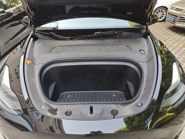 Tesla Model Y 2021, 45100 км, за 162400 CNY - фото 29