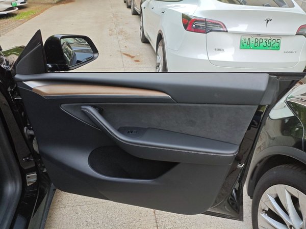 Tesla Model Y 2021, 45100 км, за 162400 CNY - фото 25