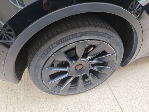 Tesla Model Y 2021, 45100 км, за 162400 CNY - фото 11