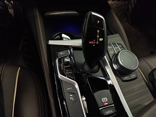 BMW 5 серии 2019, 40700 км, за 164500 CNY - фото 18