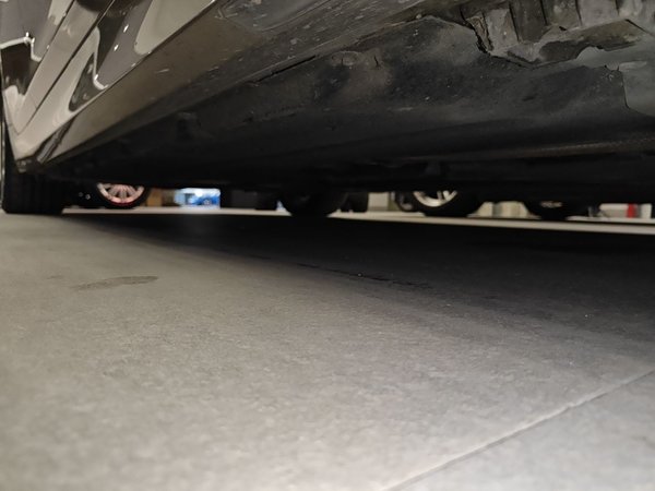 Роскошный комплект BMW 5 серии New Energy 2019 с рестайлингом 530Le, 2019 года