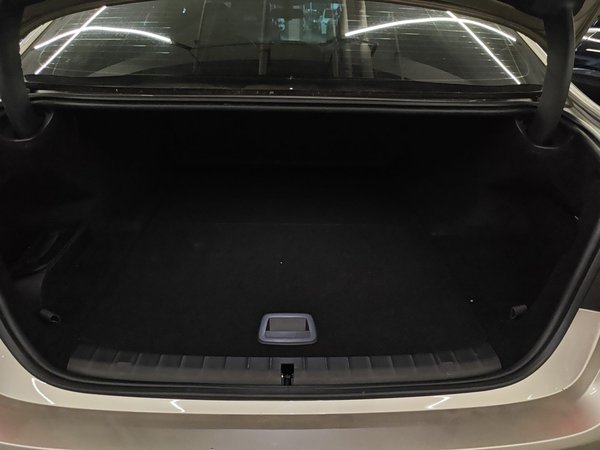 BMW 5 серии 2019, 40700 км, за 164500 CNY - фото 23