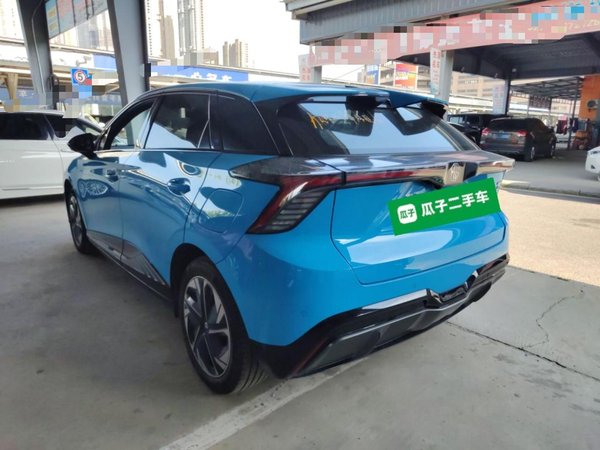 MG 4 EV 2022, 37100 км, за 72900 CNY