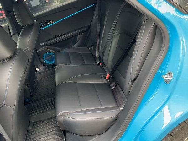 MG 4 EV 2022, 37100 км, за 72900 CNY - фото 21