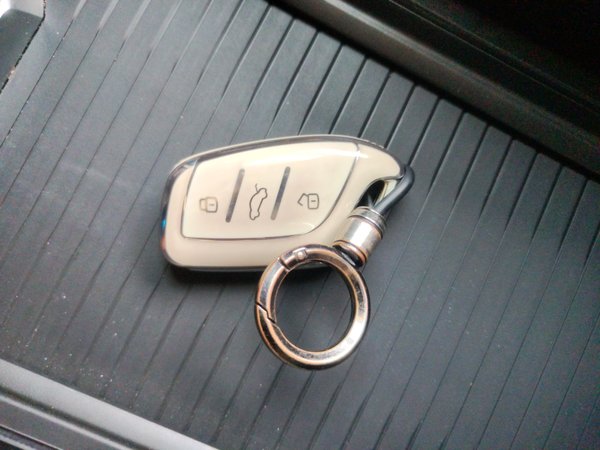 MG 4 EV 2022, 37100 км, за 72900 CNY - фото 13