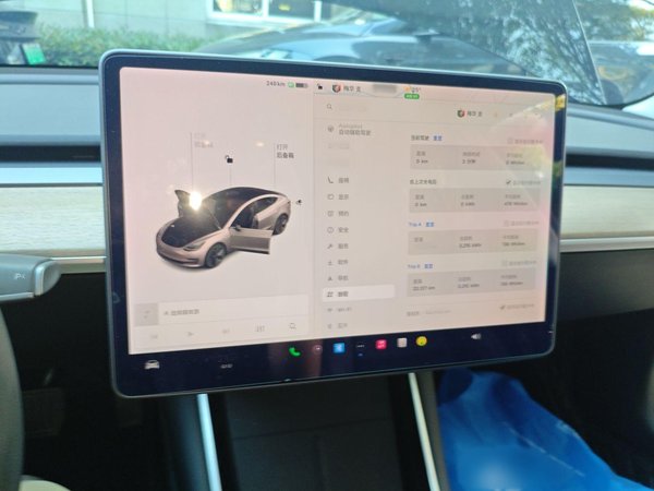 Tesla Model 3 2020, 102400 км, за 102900 CNY - фото 17