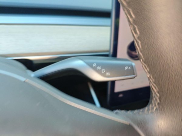 Tesla Model 3 2020, 102400 км, за 102900 CNY - фото 18