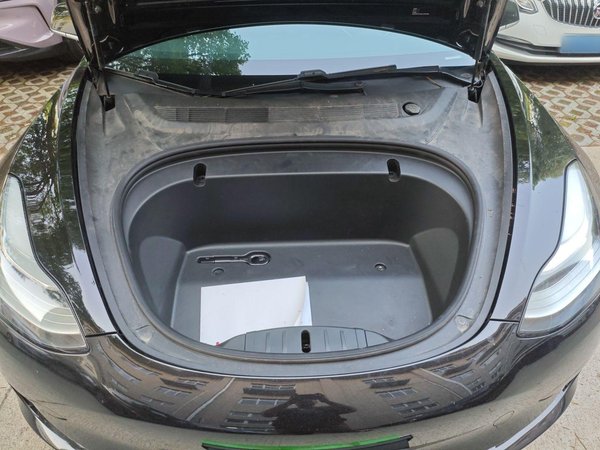 Tesla Model 3 2020, 102400 км, за 102900 CNY - фото 29