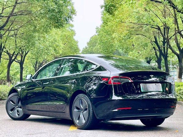 Tesla Model 3 2020, 102400 км, за 102900 CNY - фото 7