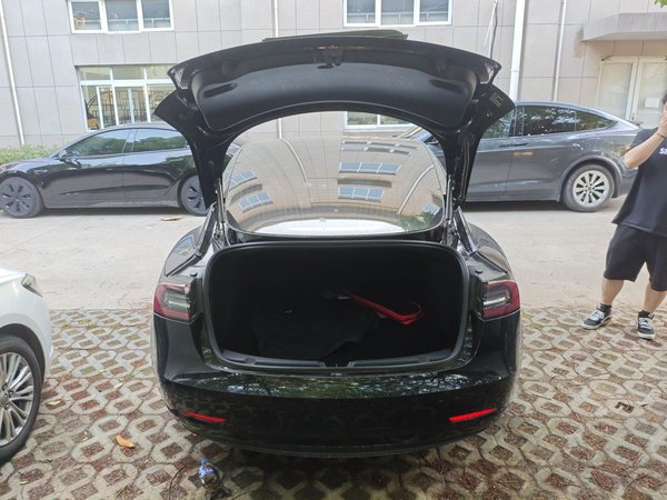 Tesla Model 3 2020, 102400 км, за 102900 CNY - фото 23