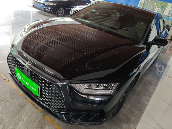 BYD Han 2024, 14700 км, за 114800 CNY