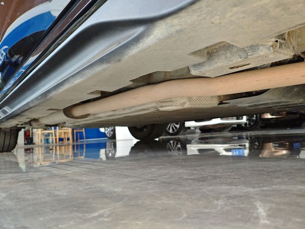 BYD Han 2024 DM-i Glory Edition 121 км элитного типа, 2024 года