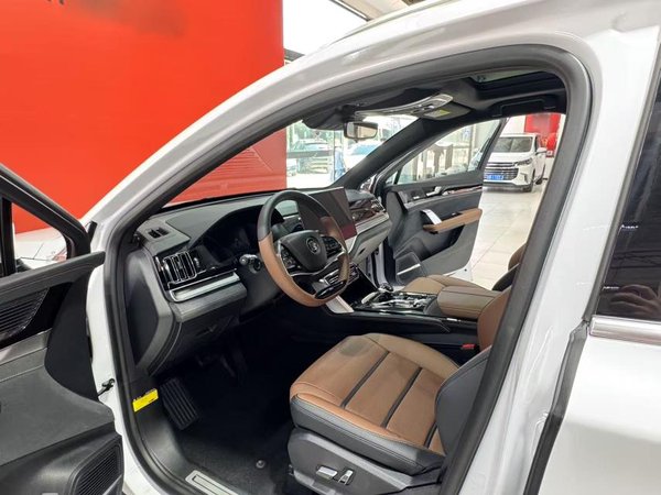 BYD Tang 2020, 56200 км, за 85500 CNY - фото 12