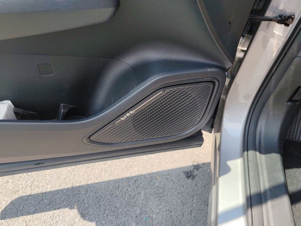 Geely Galaxy L7 2023, 980000 км, за 91000 CNY - фото 18