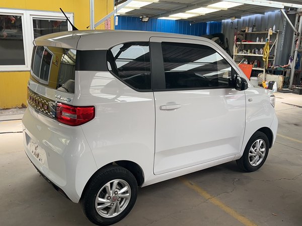 Wuling Hongguang MINIEV 2020, 25300 км, за 14700 CNY