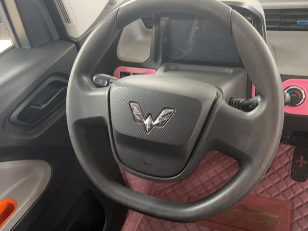 Wuling Hongguang MINIEV 2020, 25300 км, за 14700 CNY - фото 13