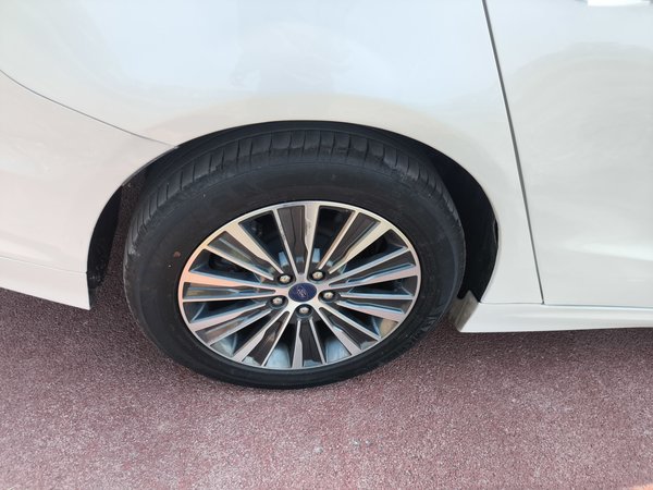 Ford Mondeo 2018, 78900 км, за 59900 CNY - фото 11