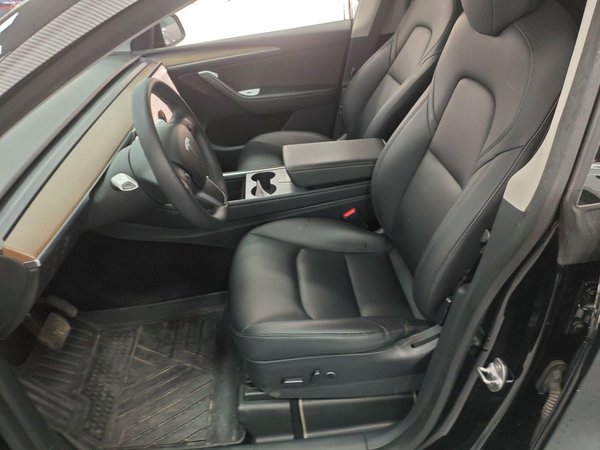 Tesla Model Y 2021, 71900 км, за 144300 CNY - фото 19