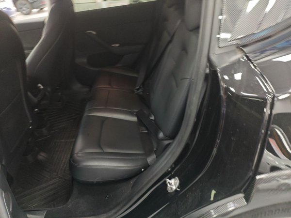 Tesla Model Y 2021, 71900 км, за 144300 CNY - фото 21