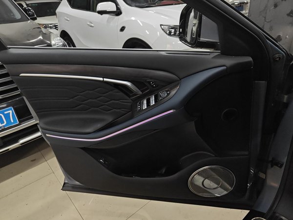 Lantu Free 2021, 60000 км, за 100500 CNY - фото 27