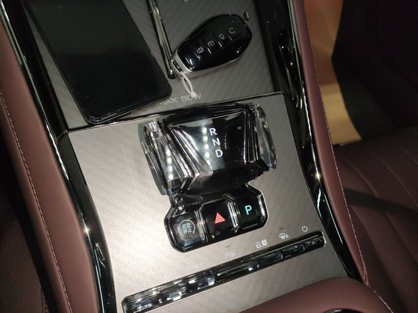 Denza Z9GT 2024, 500000 км, за 270100 CNY - фото 18