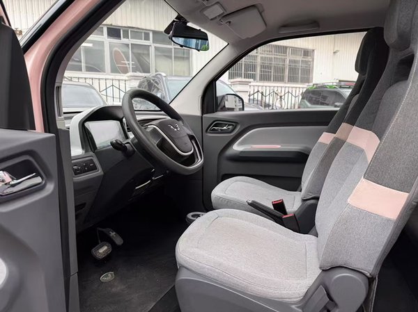 Wuling Hongguang MINIEV 2021, 15600 км, за 23400 CNY - фото 12